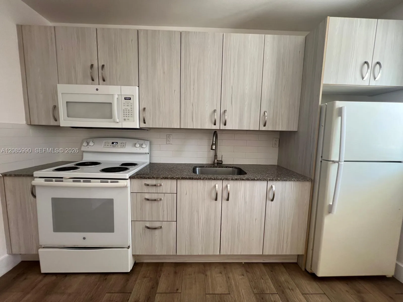 1550 NW 1st Ct # 2, Miami, FL 33136