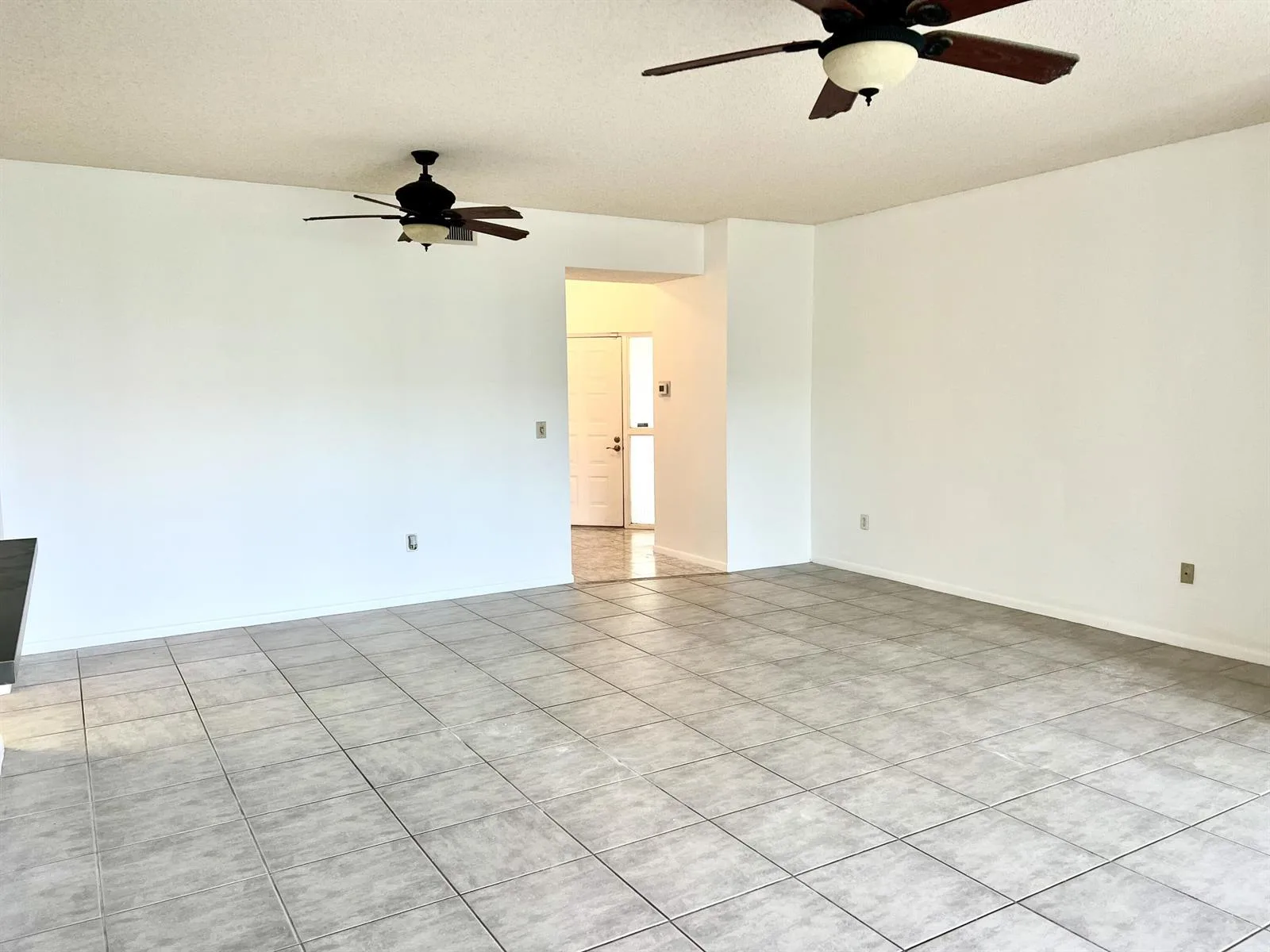 108 Half Moon Circle # B3, Hypoluxo, FL 33462 photo 6
