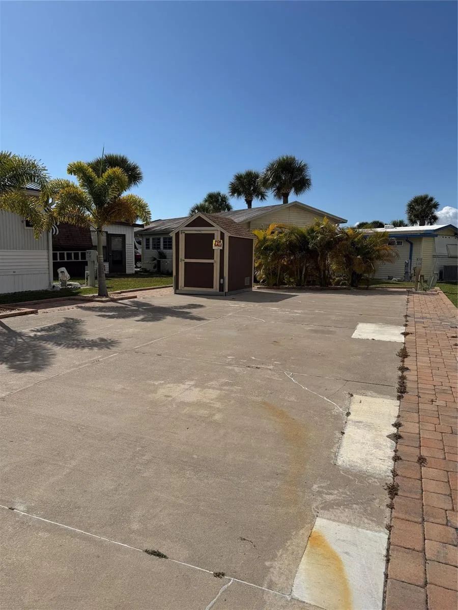 6614 SE 53rd Lane, Okeechobee, FL 34974 photo 4