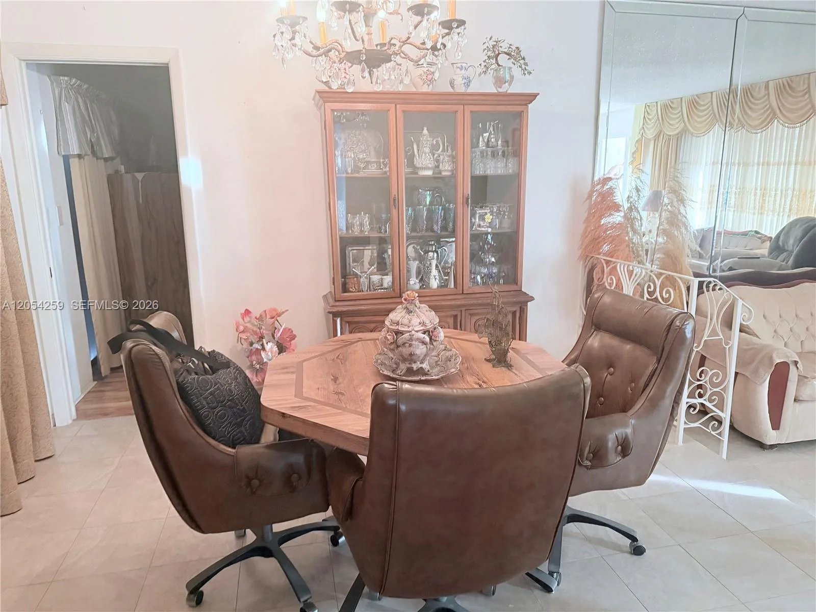 21105 NW Miami Ct, Miami Gardens, FL 33169 photo 4
