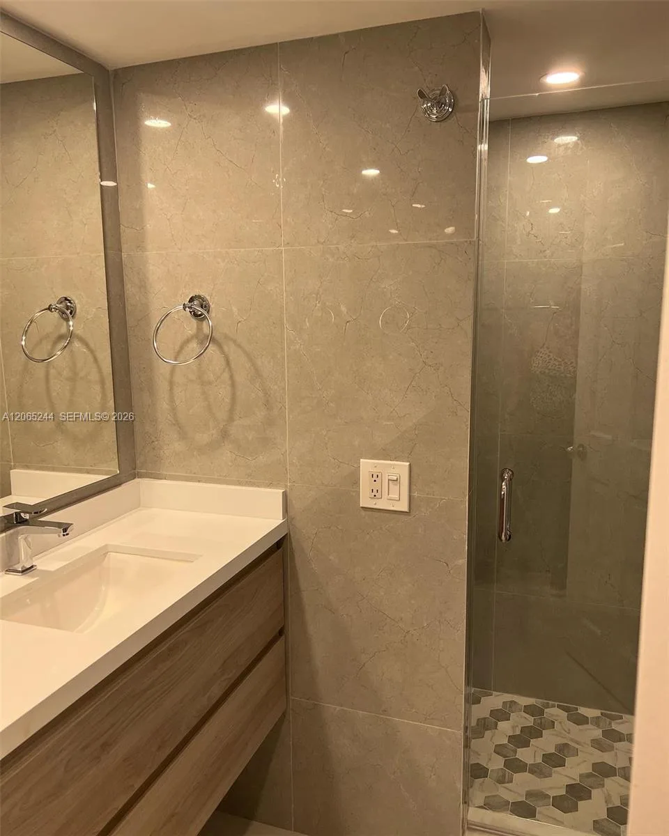 1717 N Bayshore Dr # A-1856, Miami, FL 33132 photo 11