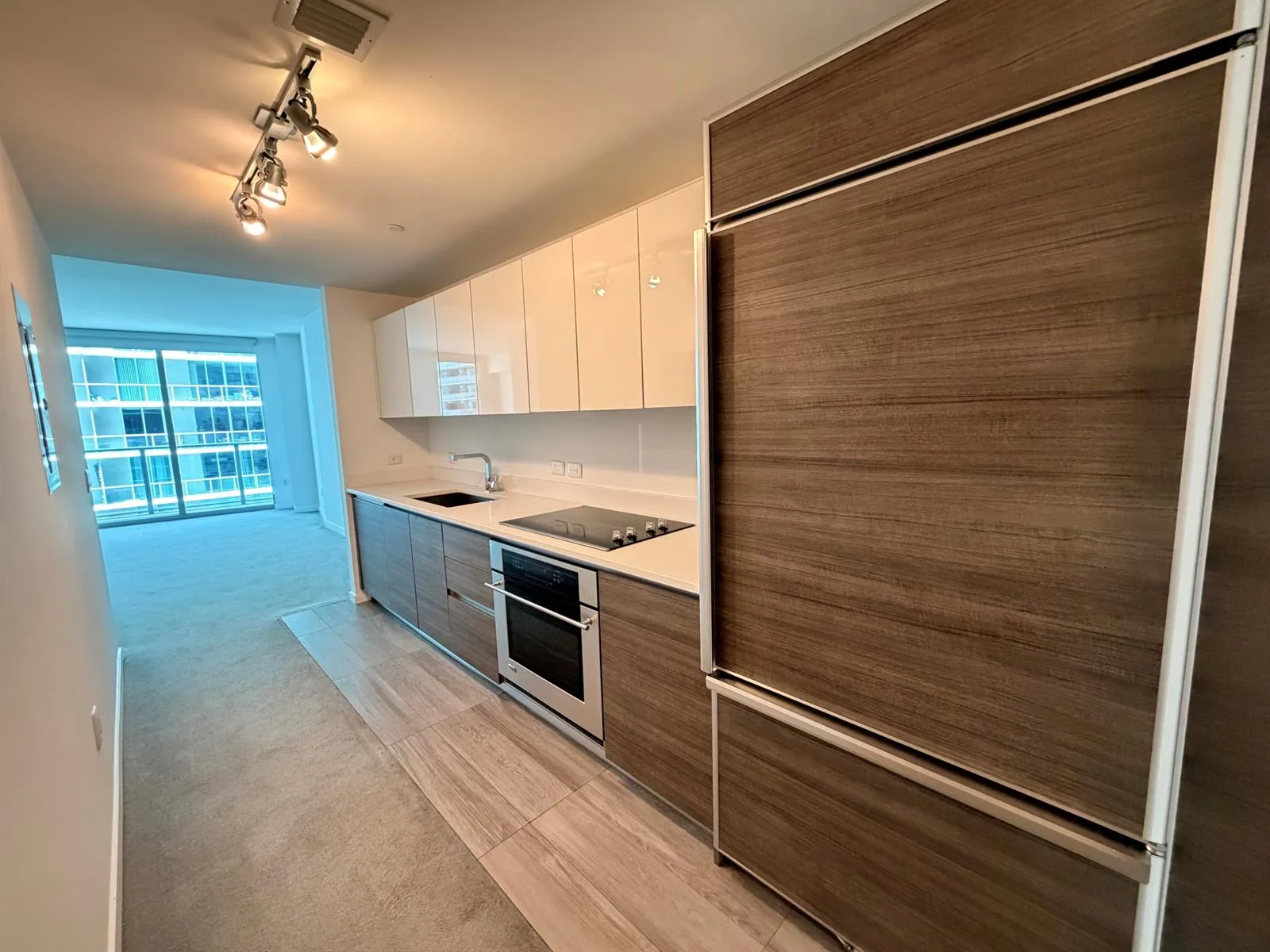 1100 S MIAMI Avenue # 2106, Miami, FL 33130
