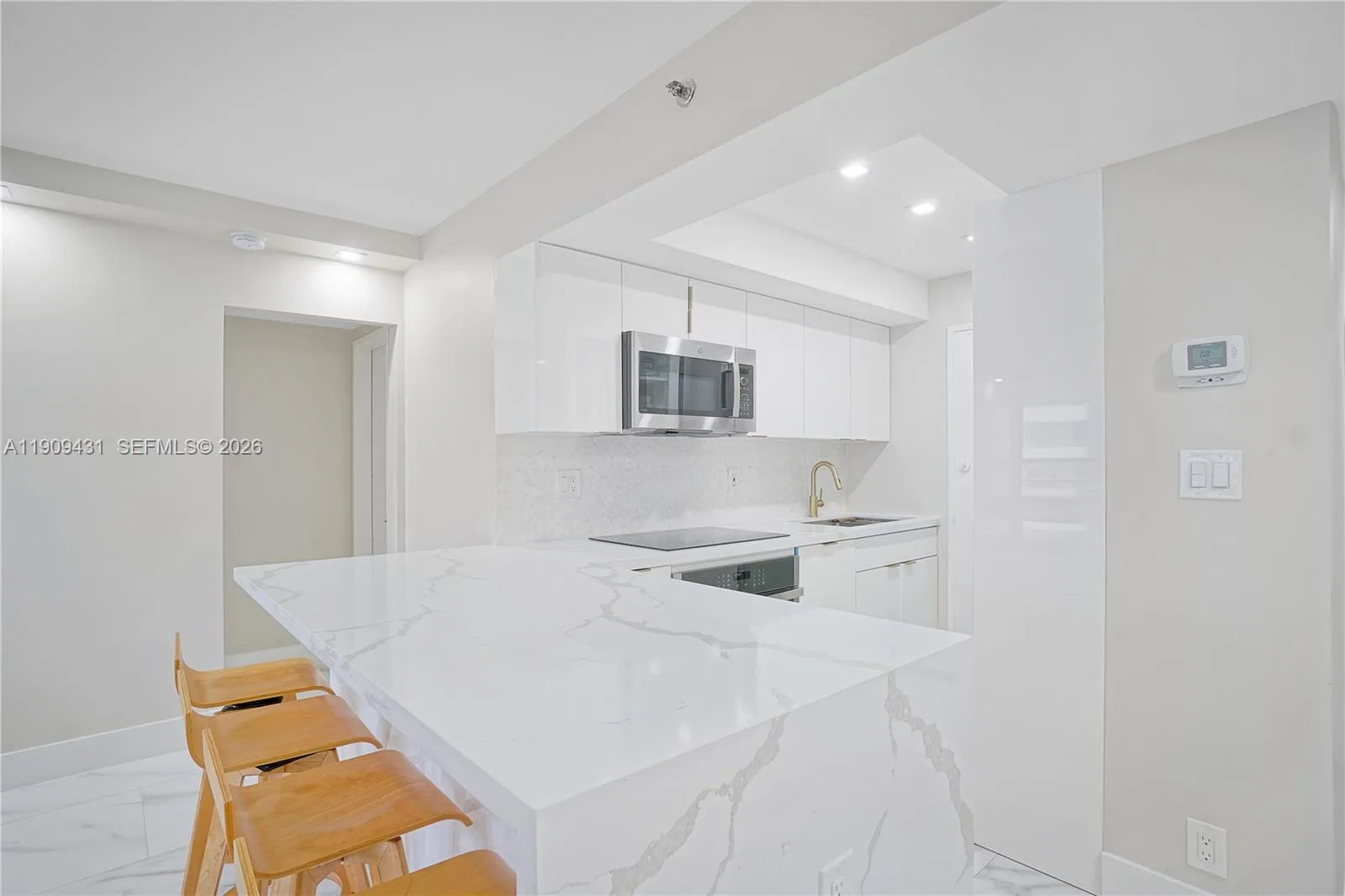 5225 Collins Ave # 1403, Miami Beach, FL 33140 photo 5