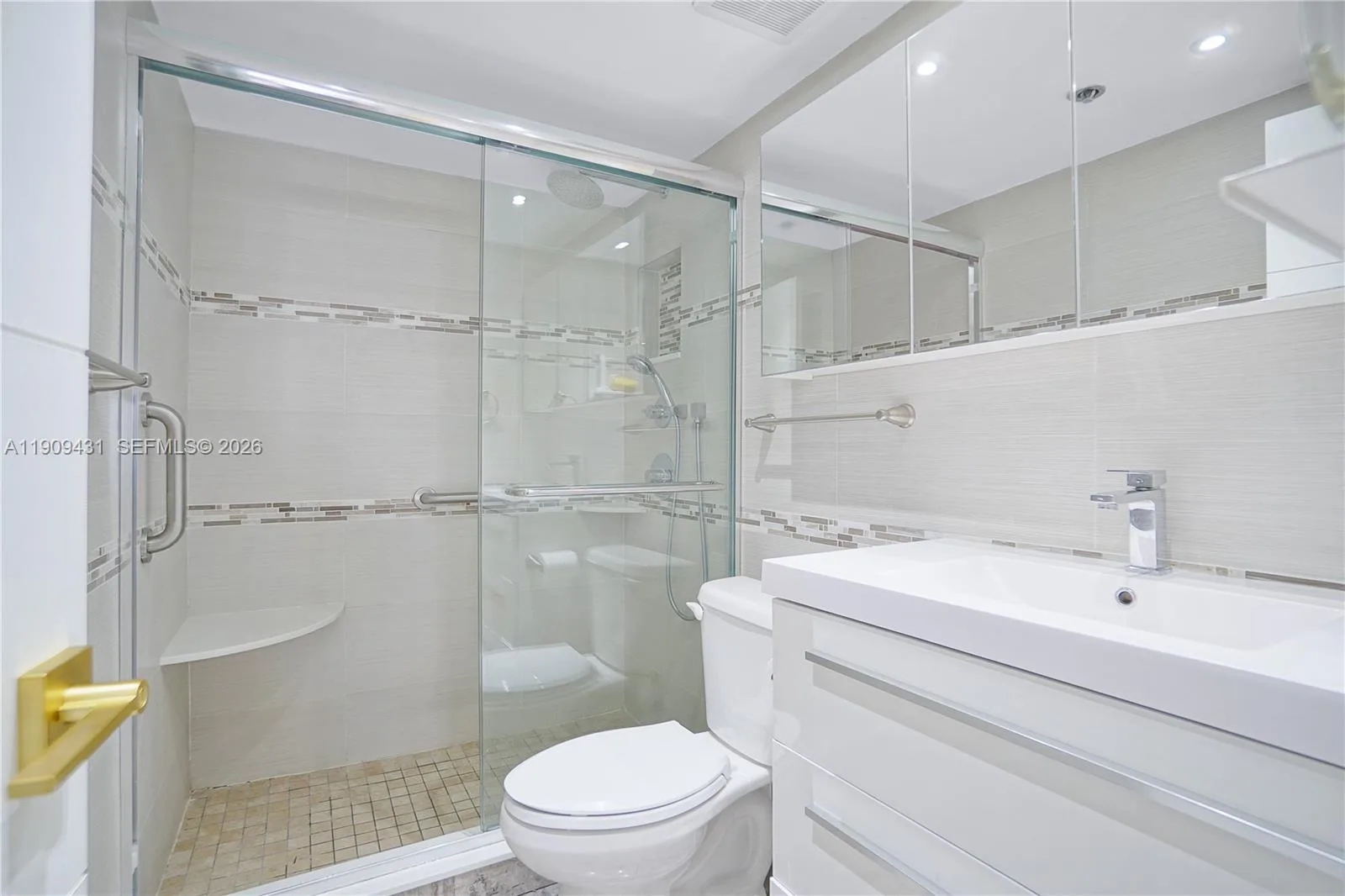 5225 Collins Ave # 1403, Miami Beach, FL 33140 photo 8