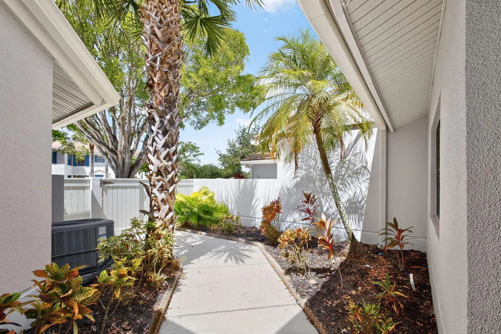 479 Prestwick Circle, Palm Beach Gardens, FL 33418 photo 7