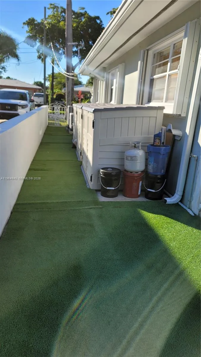 12945 Cherry Rd, North Miami, FL 33181 photo 11