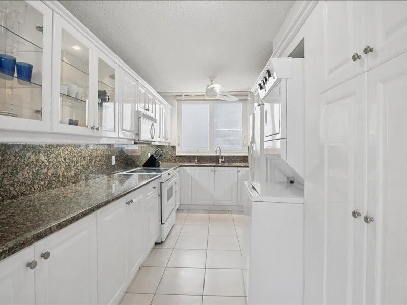 1370 S OCEAN Boulevard # 305, Pompano Beach, FL 33062 photo 6