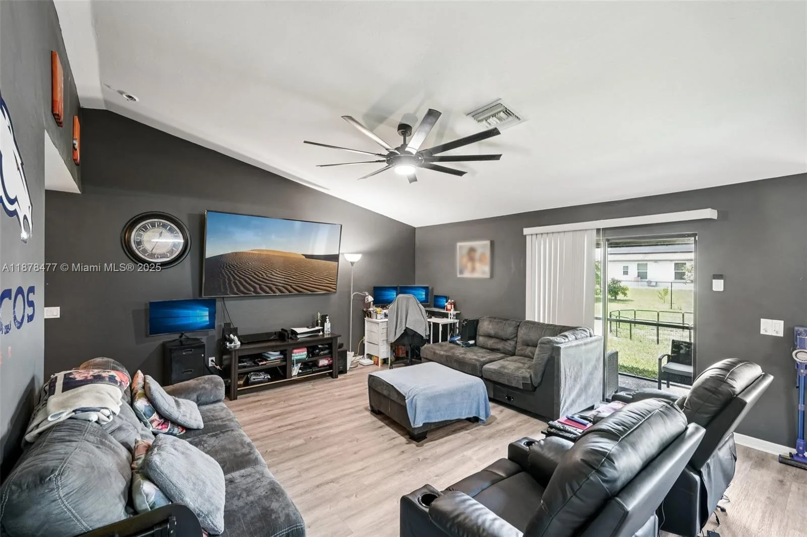 230 NE 9th ave, Cape Coral, FL 33909 photo 5