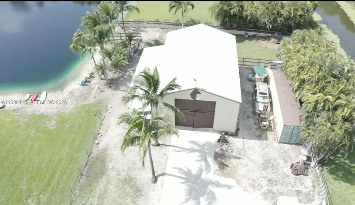 18901 SW 63rd St, Southwest Ranches, FL 33332 photo 9