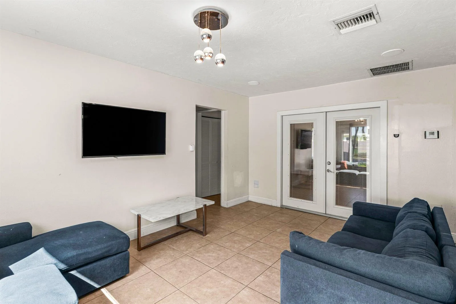 1121 N 66th Terrace, Hollywood, FL 33024 photo 11