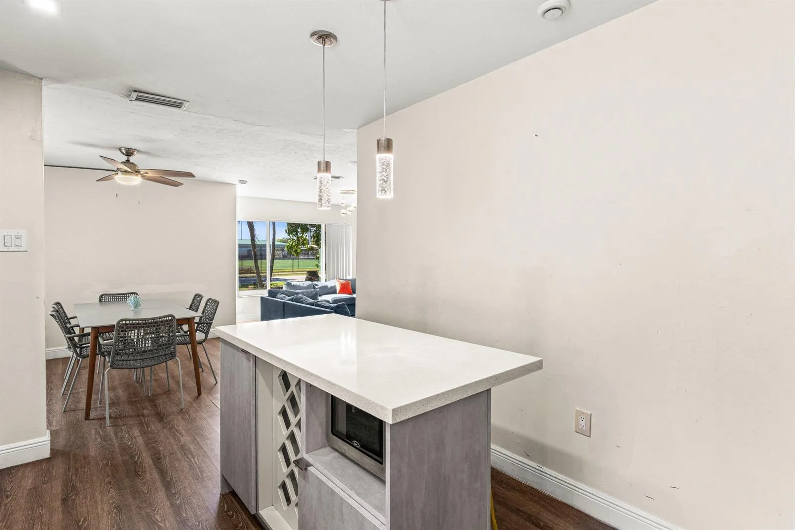1121 N 66th Terrace, Hollywood, FL 33024 photo 6