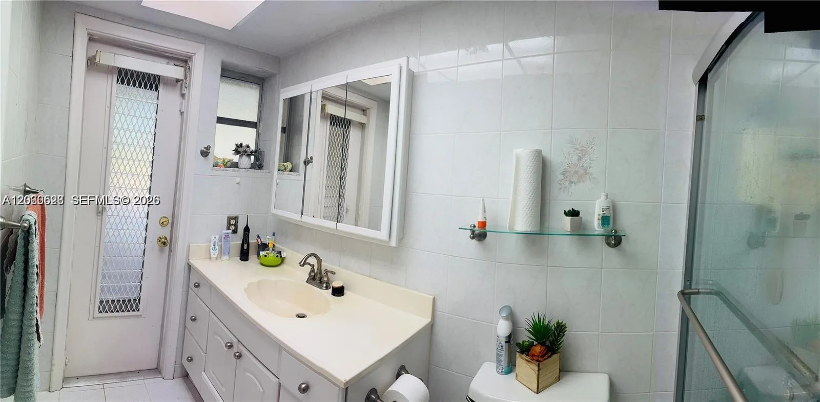 1230 NW 74th Ave, Plantation, FL 33313 photo 13