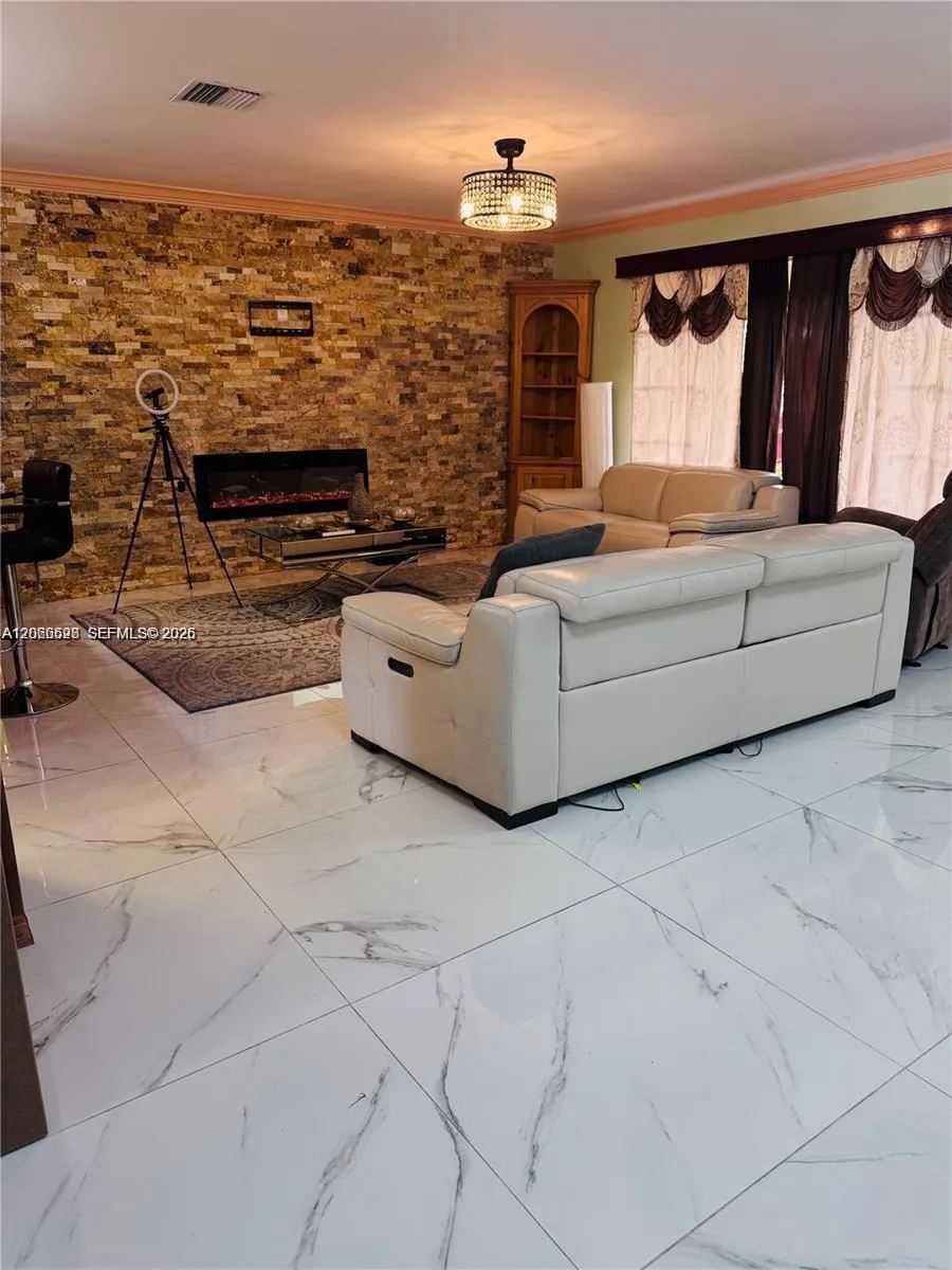 1230 NW 74th Ave, Plantation, FL 33313 photo 6