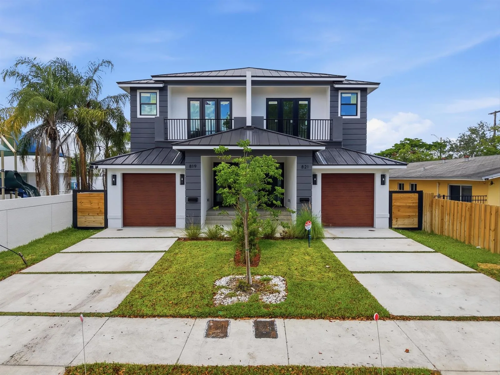 819 SW 1st Street, Fort Lauderdale, FL 33312 photo 2
