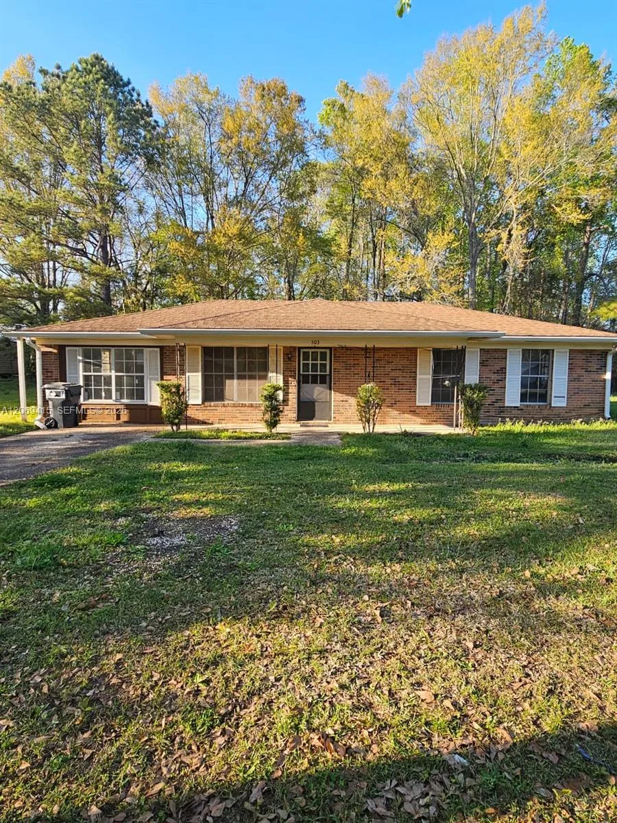 503 Martin Luther King Junior Ave, Other City - In The State Of Florida, FL 32425