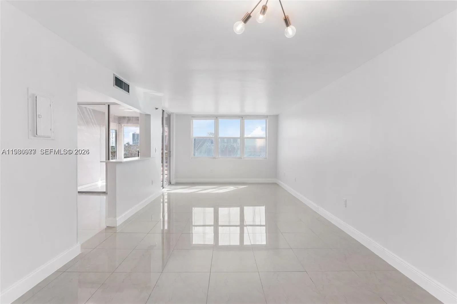 17890 W Dixie Hwy # 501, North Miami Beach, FL 33160