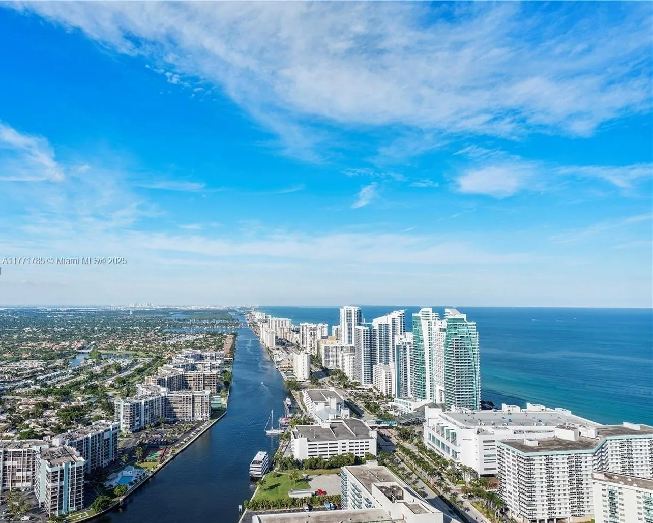 4010 S Ocean Dr # T4301, Hollywood, FL 33019