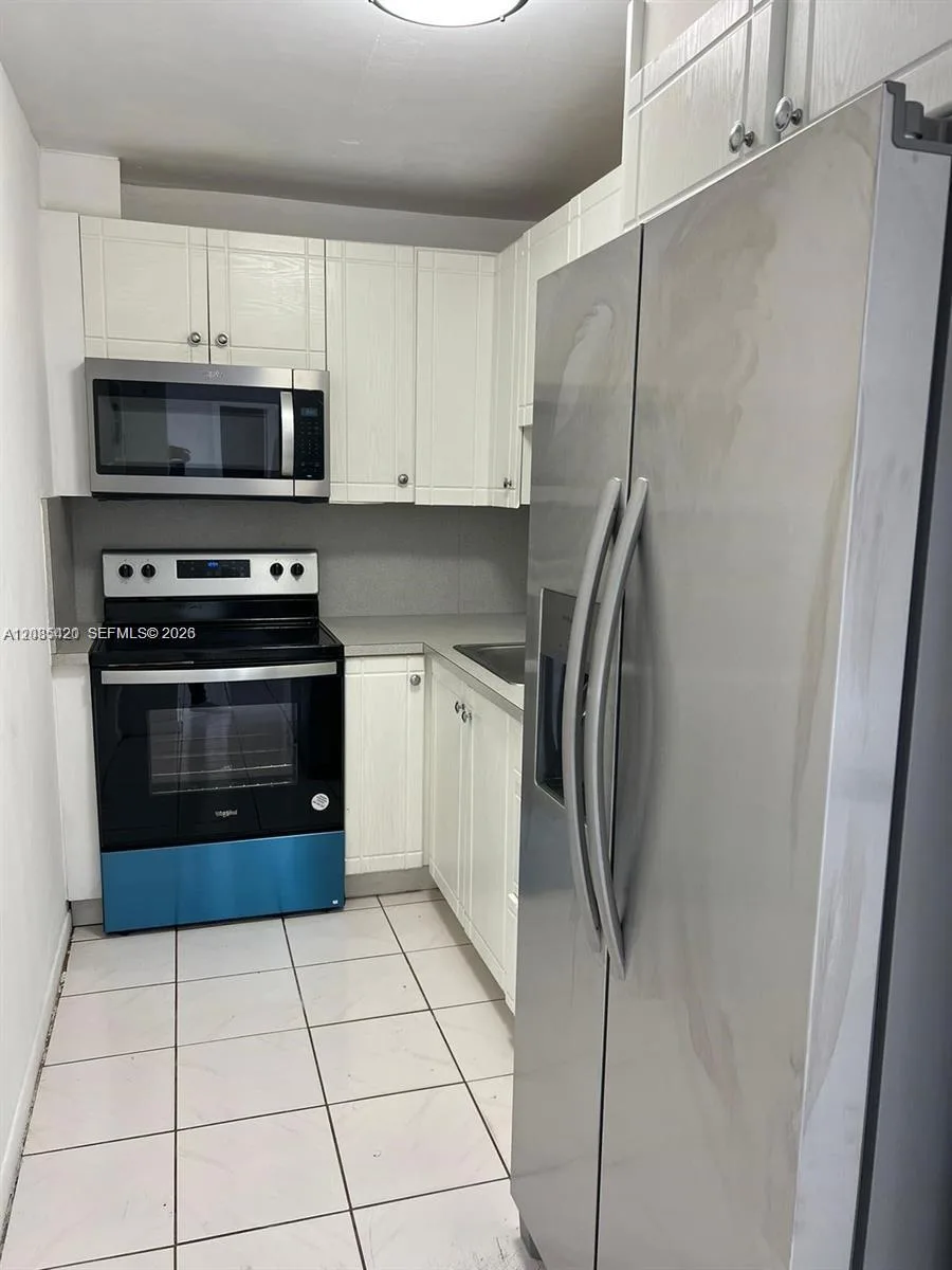 4717 NW 7th St # 707-10, Miami, FL 33126