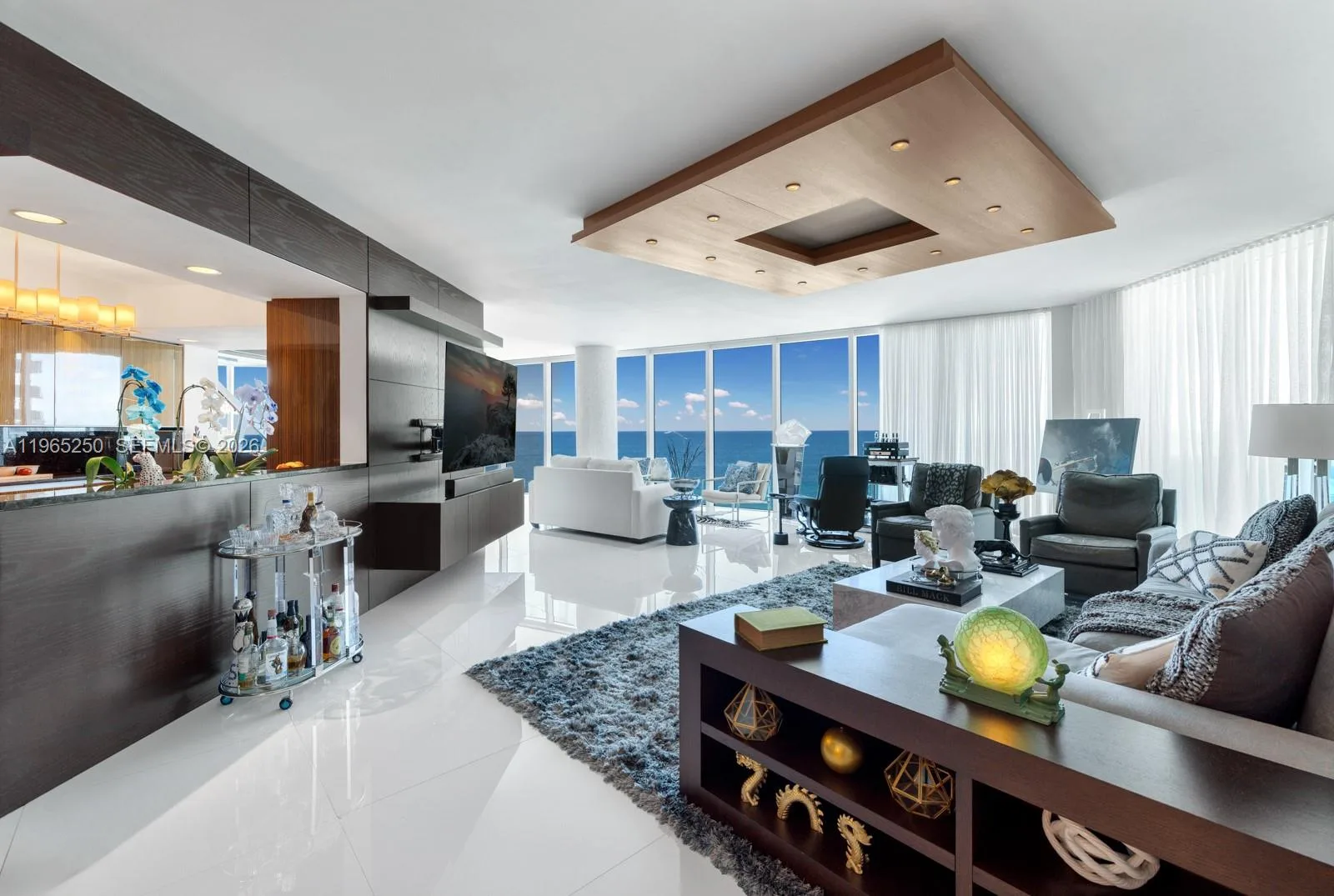 2711 S Ocean Dr # 905, Hollywood, FL 33019