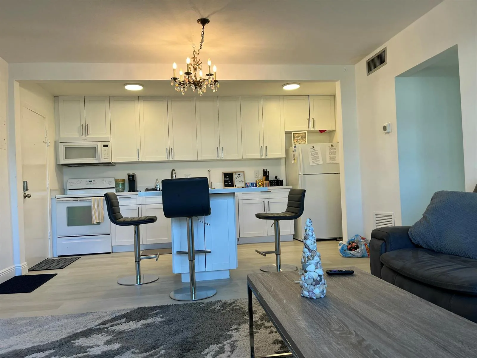 1821 NE 62nd Street # 411, Fort Lauderdale, FL 33308