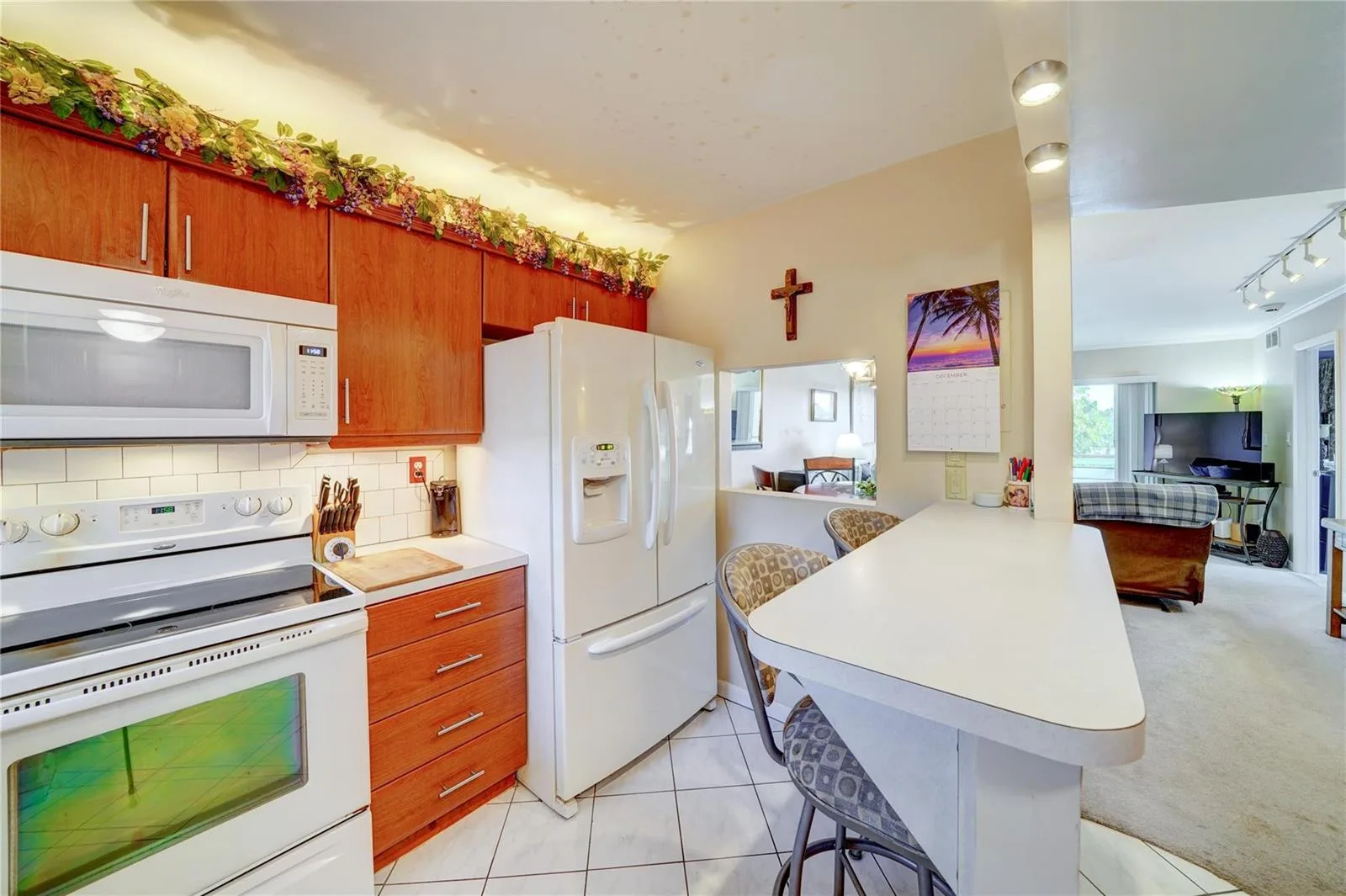9440 Sunrise Lakes Boulevard # 312, Sunrise, FL 33322