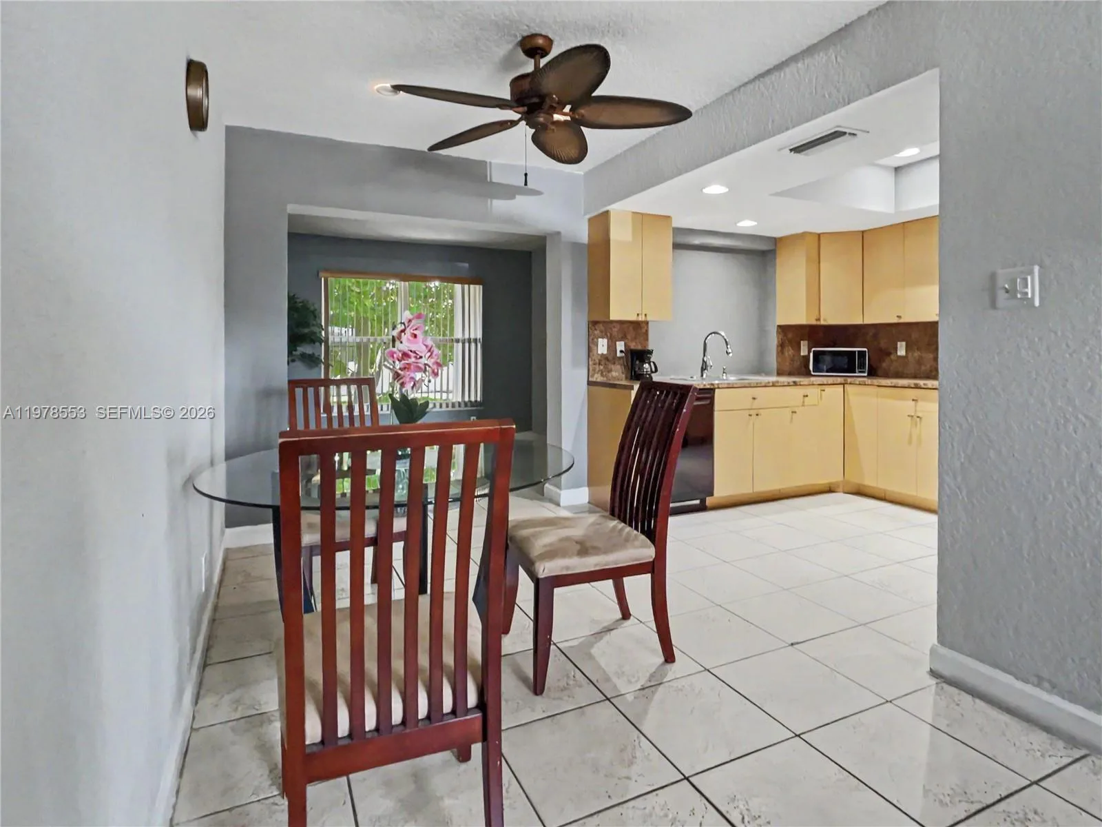 6960 NW 11th Ct, Margate, FL 33063 photo 10
