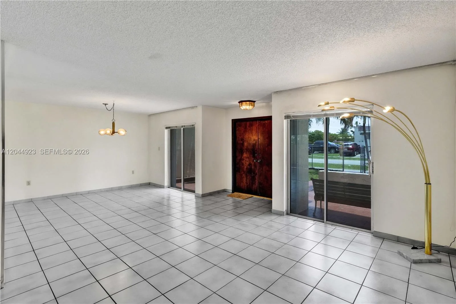 1050 SW 123rd Ave # 2-15CI, Miami, FL 33184 photo 4