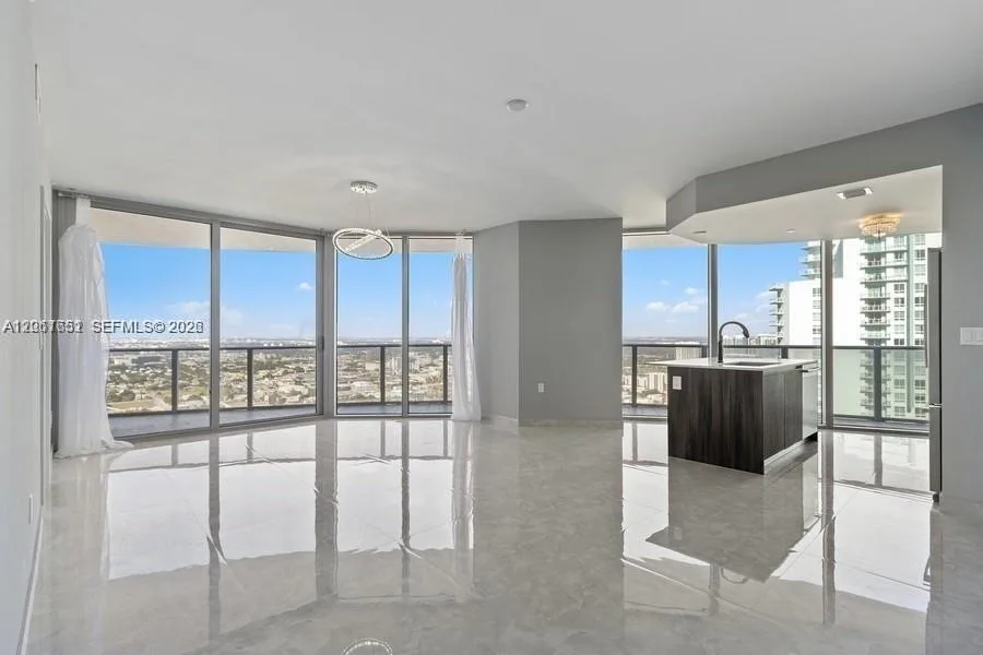 488 NE 18th St # 3801, Miami, FL 33132
