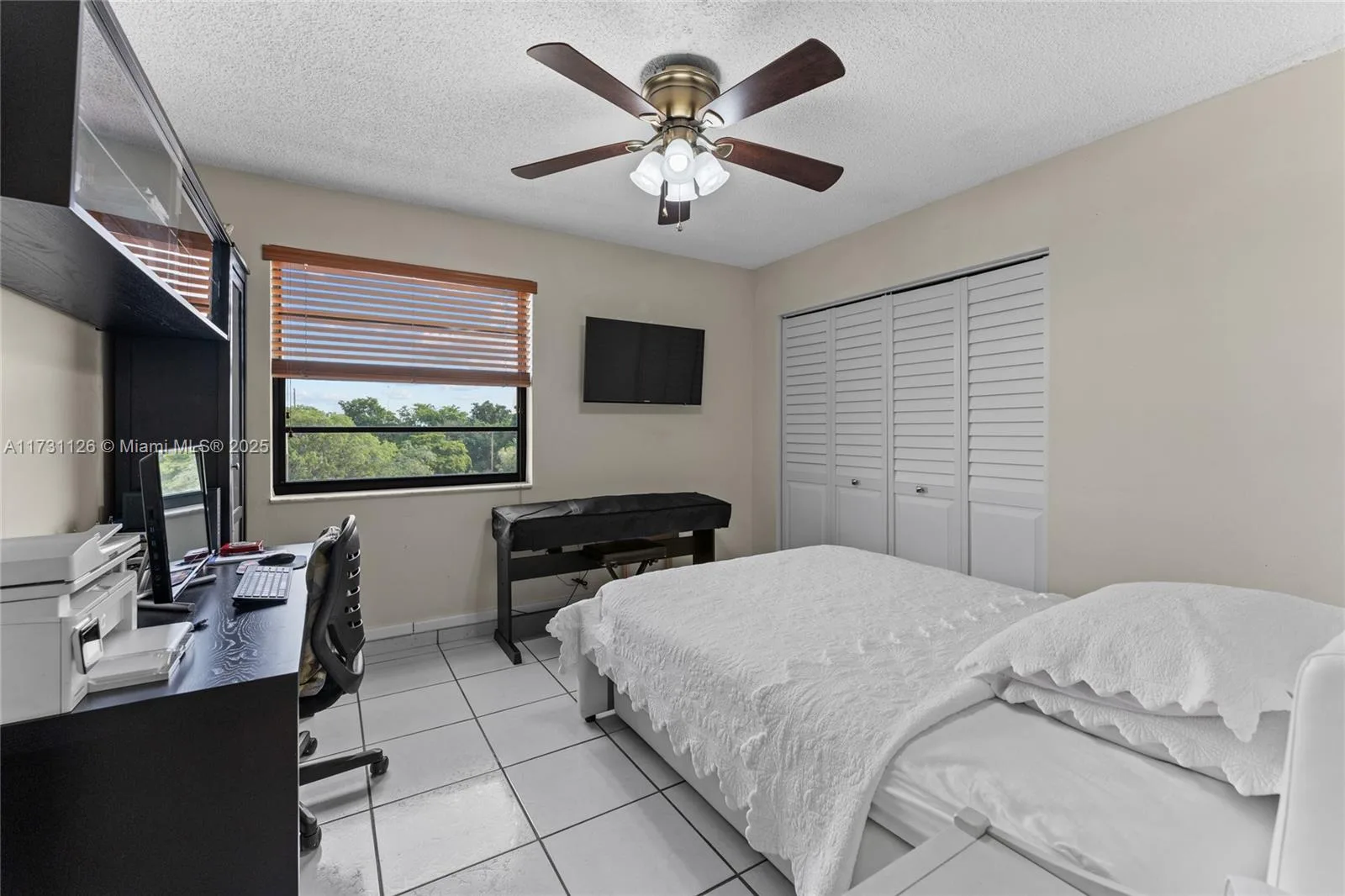605 NW 72nd Ave # 406, Miami, FL 33126 photo 9