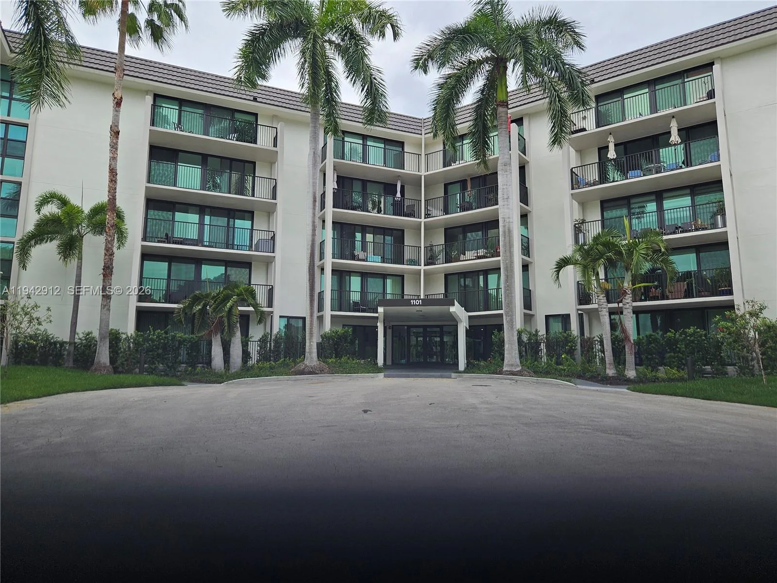 1101 River Reach Dr # 418, Fort Lauderdale, FL 33315 photo 4