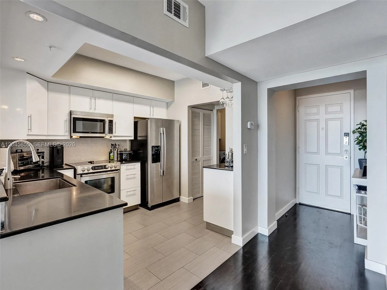 3020 NE 32nd Ave # 925, Fort Lauderdale, FL 33308 photo 8