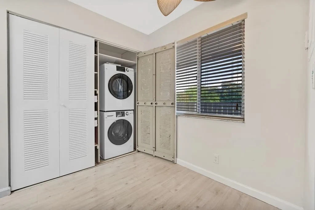 7286 Huntington Lane # 405, Delray Beach, FL 33446 photo 7