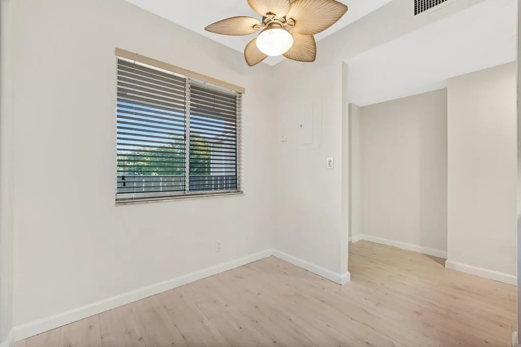 7286 Huntington Lane # 405, Delray Beach, FL 33446 photo 8