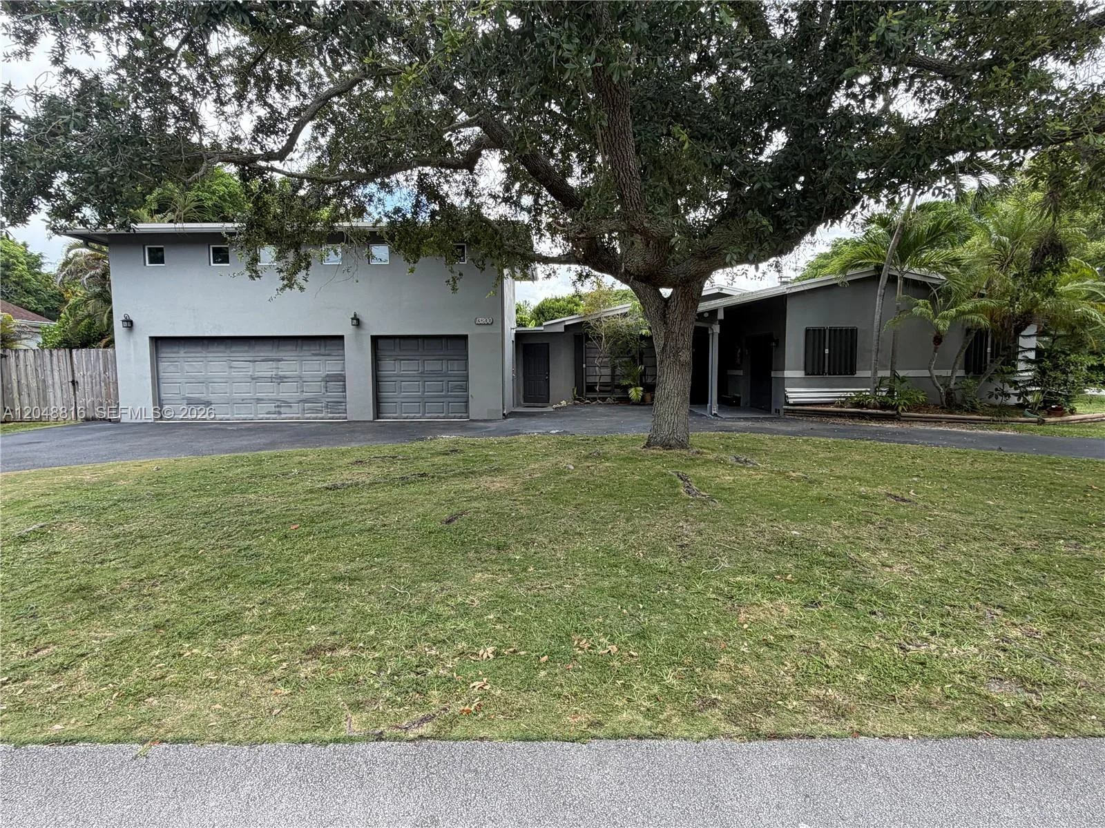 13200 SW 83rd Ave, Pinecrest, FL 33156