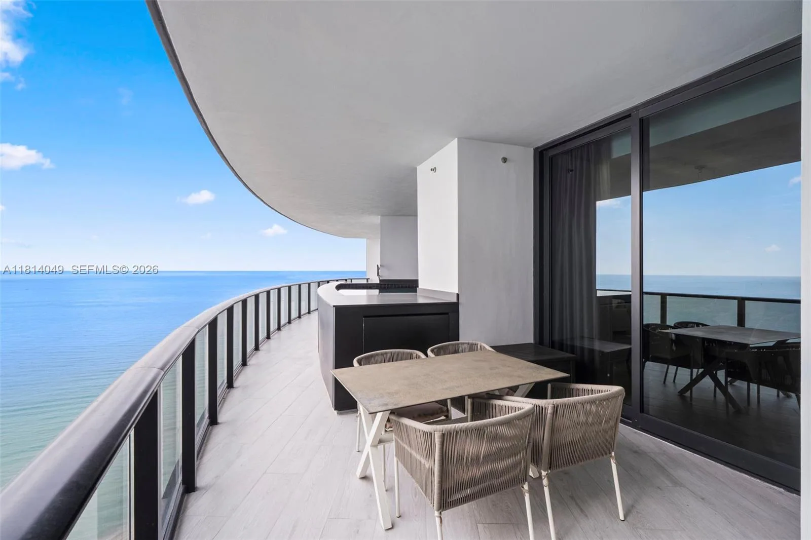 18555 Collins Ave # 2105, Sunny Isles Beach, FL 33160