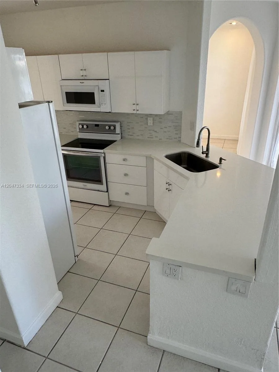 3523 SW 169th Ter, Miramar, FL 33027 photo 12