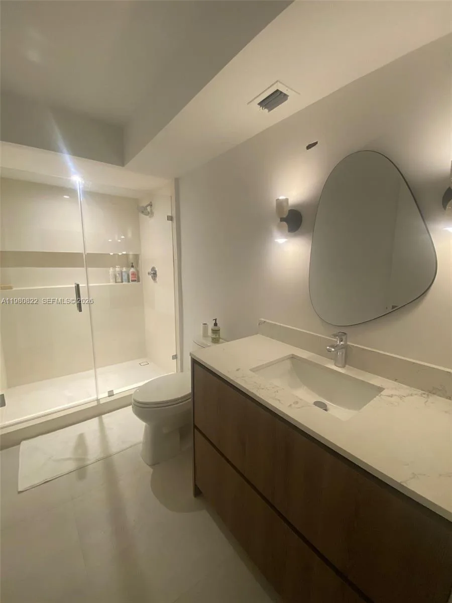 1901 Brickell Ave # B2411, Miami, FL 33129 photo 11