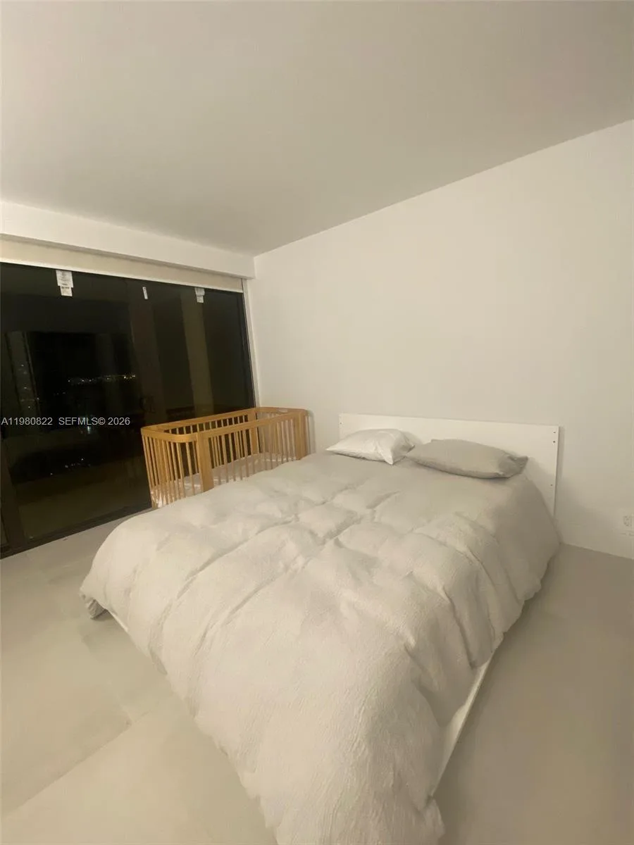 1901 Brickell Ave # B2411, Miami, FL 33129 photo 9