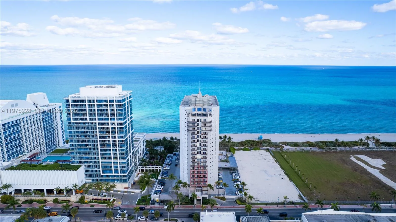 6767 Collins Ave # 706, Miami Beach, FL 33141