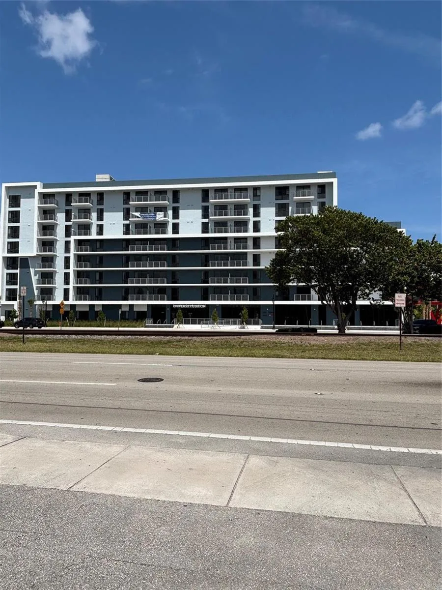 2125 Polk Street, Hollywood, FL 33020