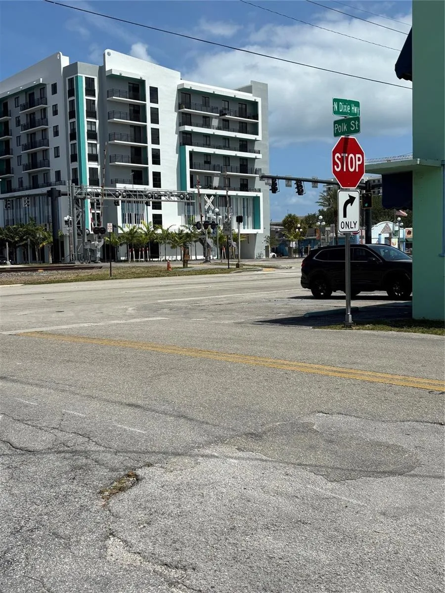 2125 Polk Street, Hollywood, FL 33020 photo 2