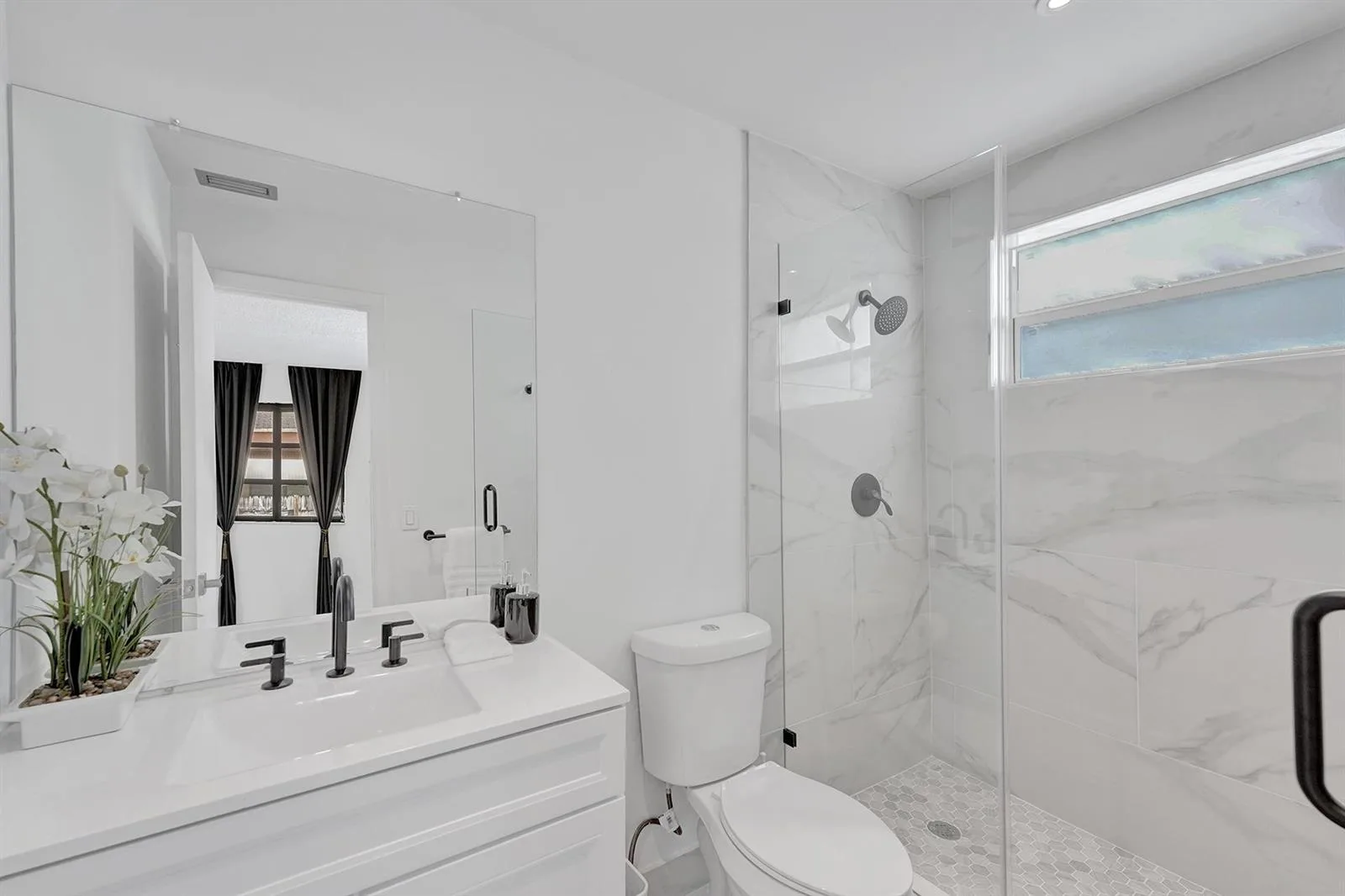 1115 NE 1st Court # B, Hallandale Beach, FL 33009 photo 10