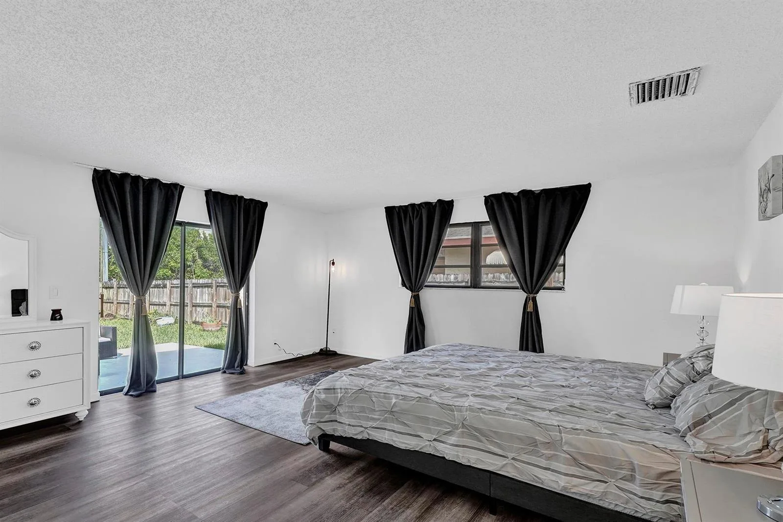 1115 NE 1st Court # B, Hallandale Beach, FL 33009 photo 6