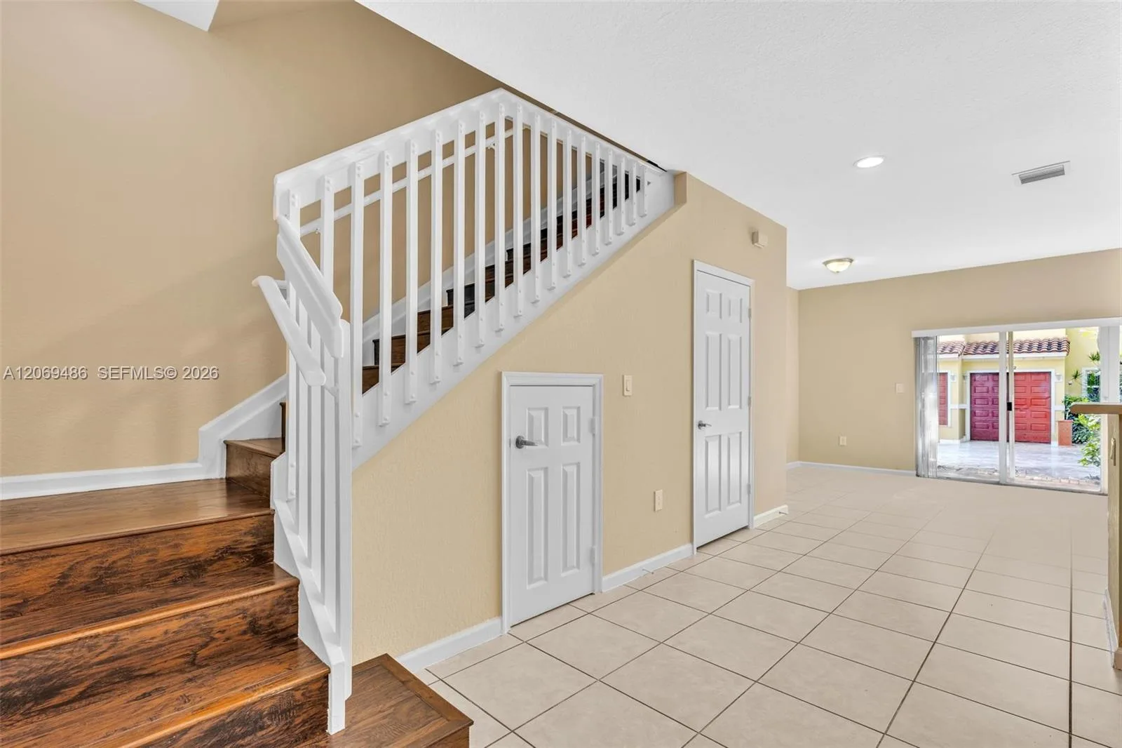 3102 NW 24th Way, Oakland Park, FL 33309 photo 12