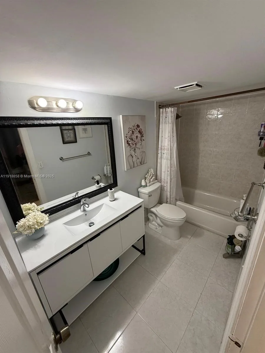 8715 Shadow Wood Blvd # 211, Coral Springs, FL 33071 photo 12