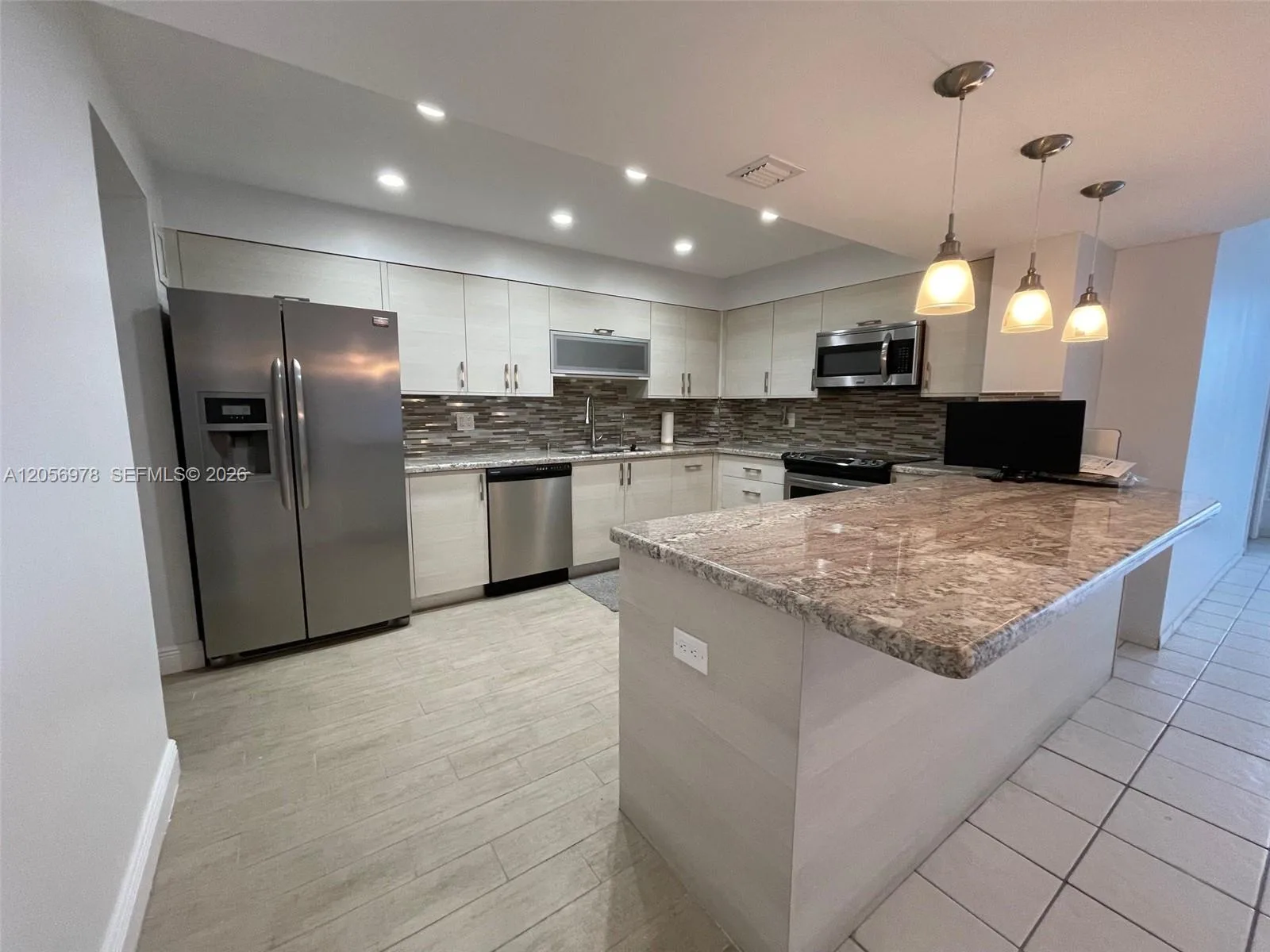 5825 Collins Ave # 7B, Miami Beach, FL 33140