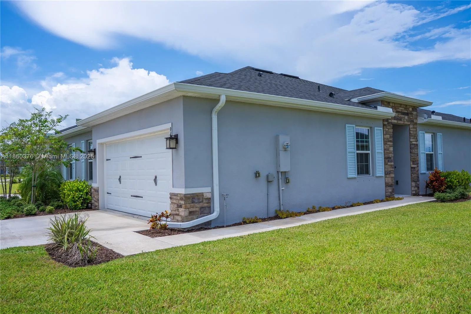 9454 SW Libertas Way, Port St. Lucie, FL 34987 photo 3
