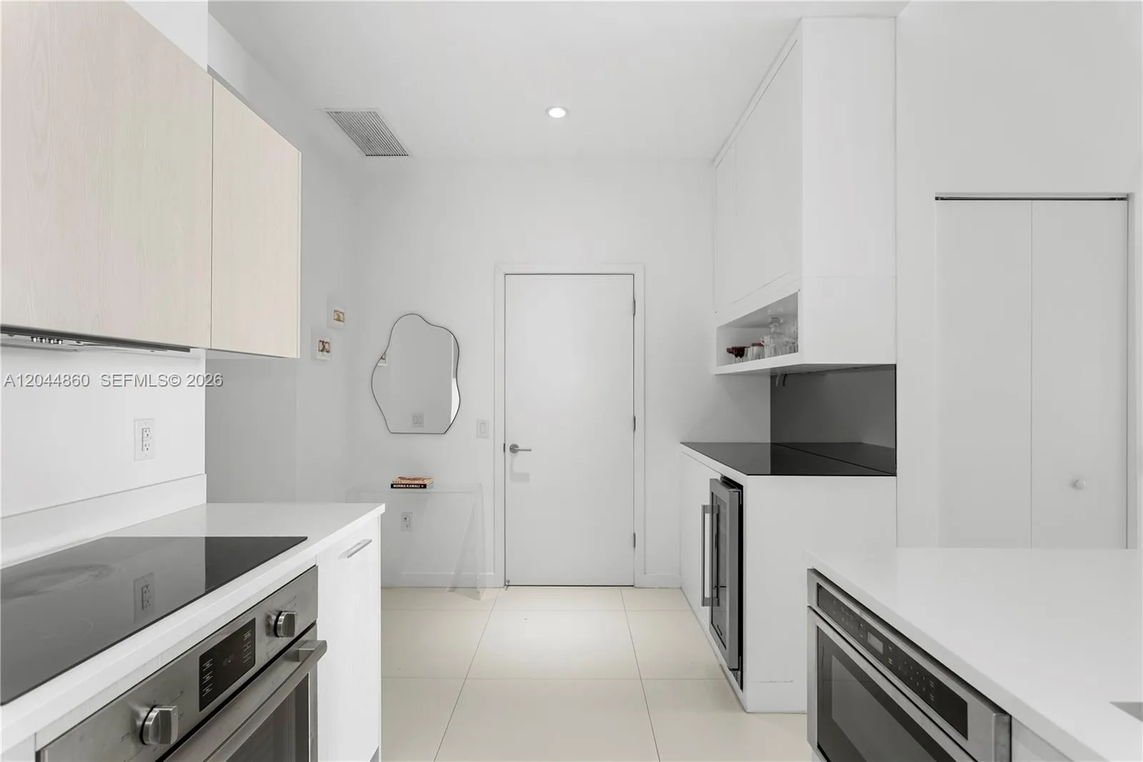 501 NE 31st St # 204, Miami, FL 33137 photo 3