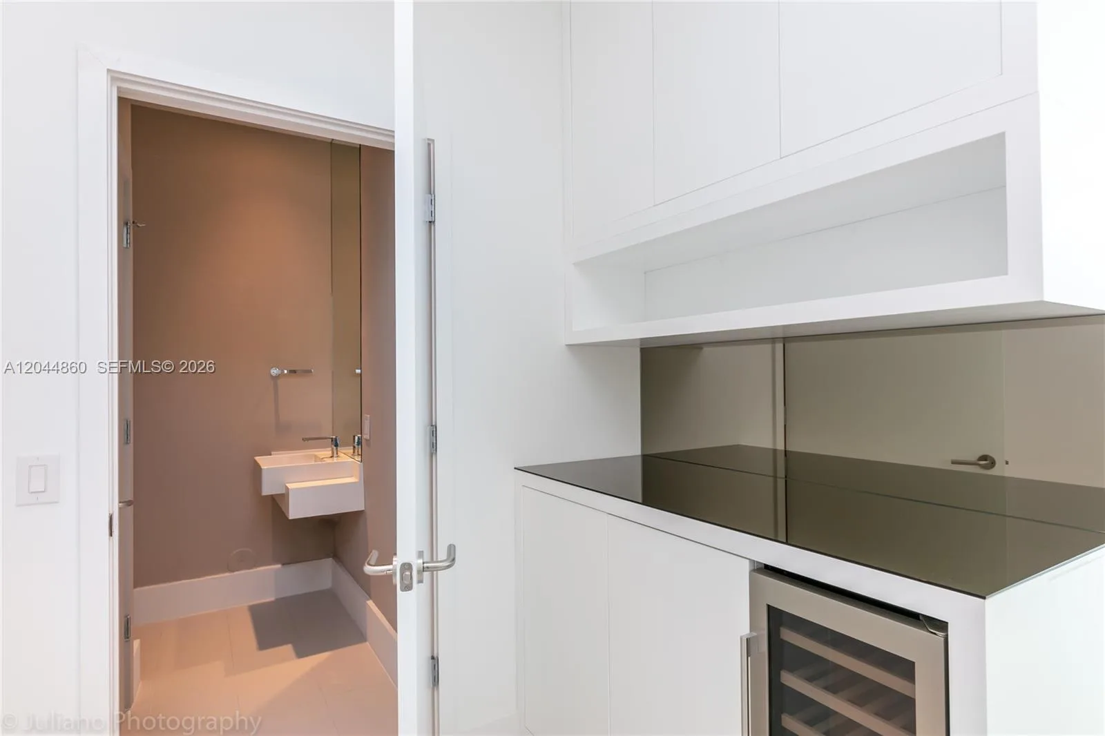 501 NE 31st St # 204, Miami, FL 33137 photo 4