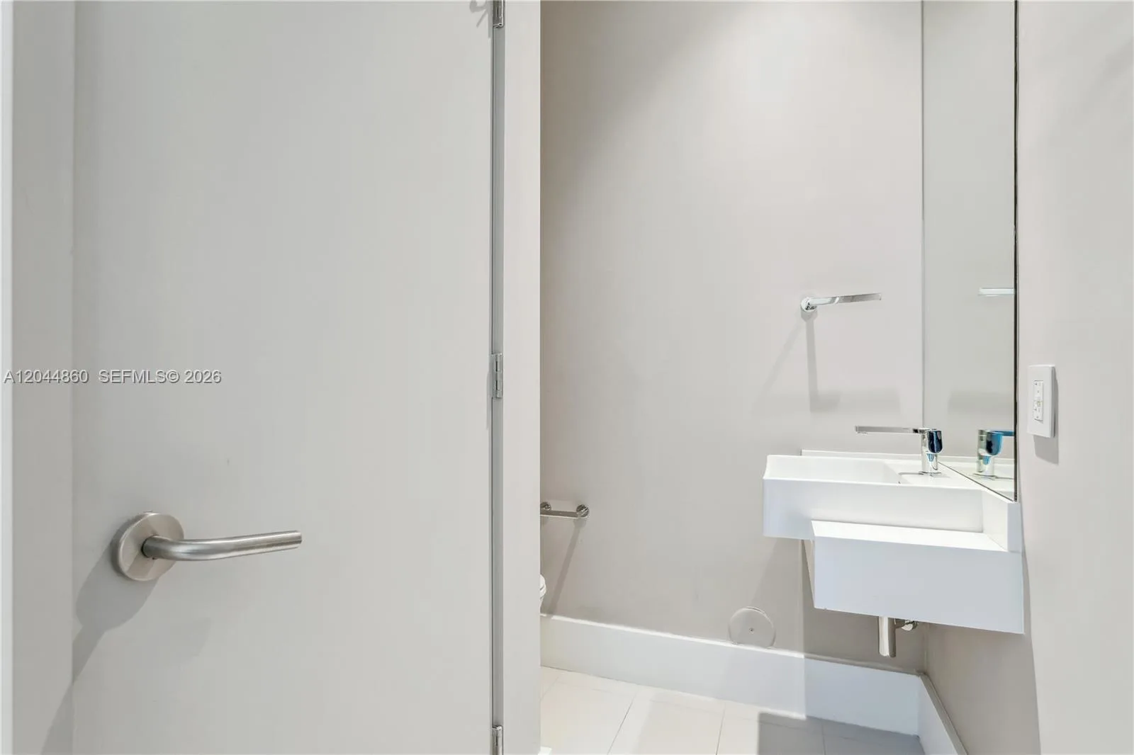 501 NE 31st St # 204, Miami, FL 33137 photo 5